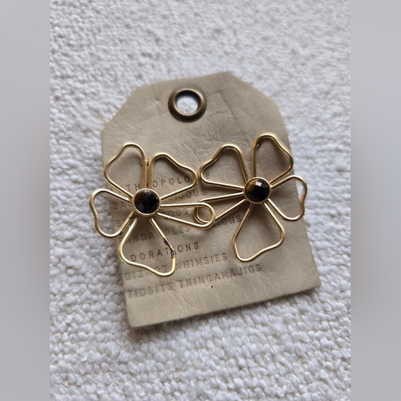 Anthropologie,  Abstract Floral Earrings, Gold Tone/Brown, NEW! - Picture 2 of 3